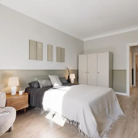 Apartament Morell - 3 Bedroom And Office In Eixample Esquerra *