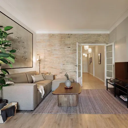Апартаменты Morell - 3 Bedroom And Office In Eixample Esquerra *