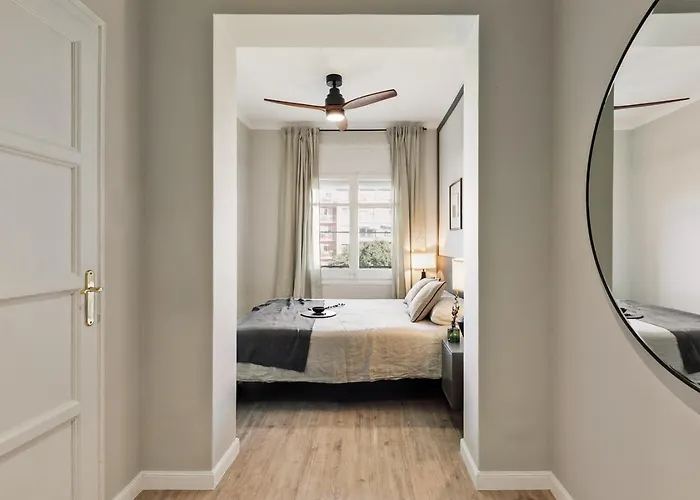 Morell - 3 Bedroom And Office In Eixample Esquerra *