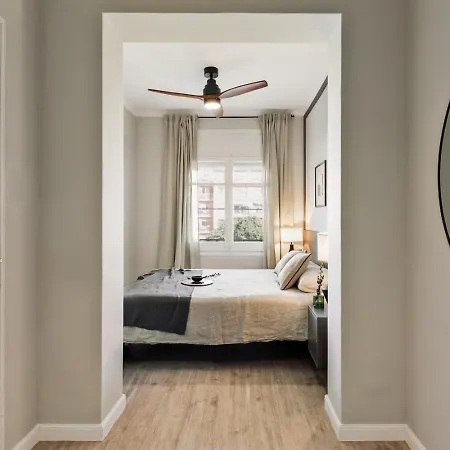 Morell - 3 Bedroom And Office In Eixample Esquerra *