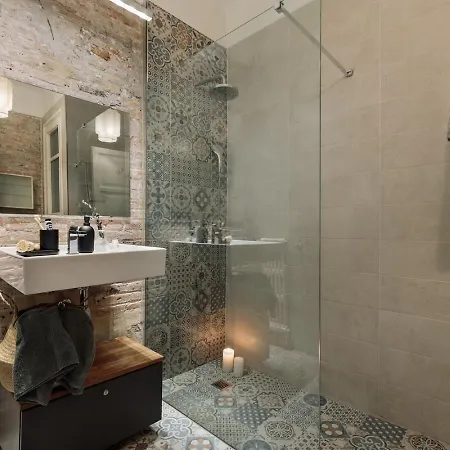 Morell - 3 Bedroom And Office In Eixample Esquerra Apartman *